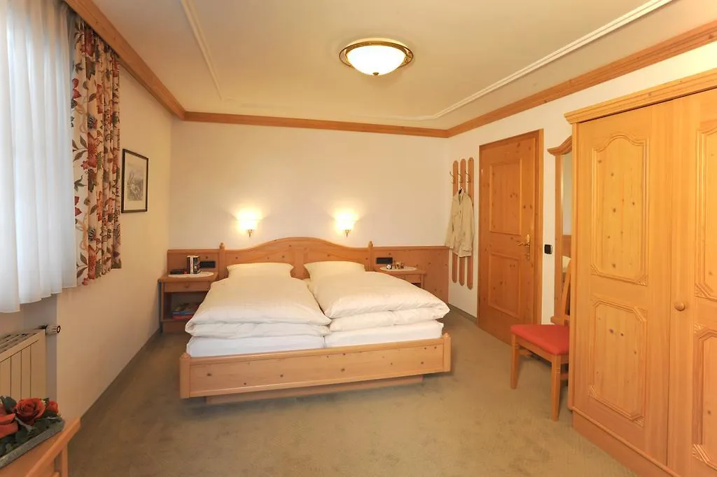 Ferienwohnungen am Hausberg Reit im Winkl Apartment